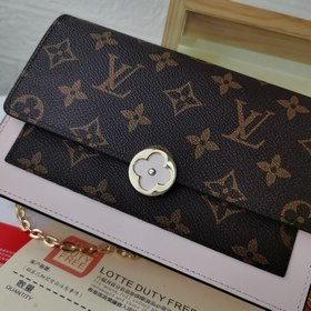 LV Модель M67405 Кошелек FLORE с цепочкой Этот кошелек на цепочке