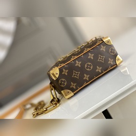 LV Модель M68906 MINI SOFT TRUNK сумка на цепочке Культовый принт