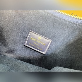 LV Джинсовый синий Модель M57782 57790 Coussin Маленькая сумка Су