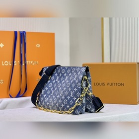 LV Джинсовый синий Модель M57782 57790 Coussin Маленькая сумка Су