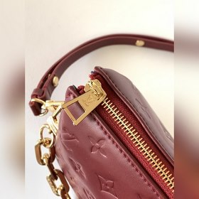 LV Модель M58276 Коричневая сумка Coussin BB с одним плечевым рем