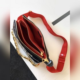 LV Модель M57790 Черная лакированная кожа Coussin Маленькая сумка