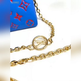 LV Модель M80742 M80743 M80745 Pochette Coussin сумка на цепочке 