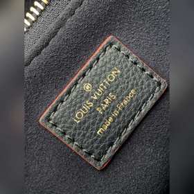 LV Модель M43746BB Сумка Surene BB темно-синяя с тиснением Эта су