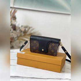 LV Модель M80559 Черная сумка Padlock on Strap Классическая сумка
