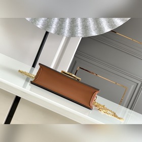LV Dauphine Сумка Модель M68746 Сумка с цепочкой в стиле ретро Но