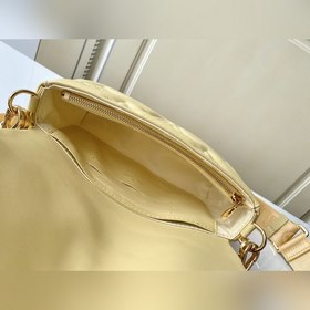 LV Wallet on Strap сумка, модель M81400, желтая Эта сумка Wallet
