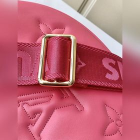 Сумка LV Over The Moon, модель M59915, цвет розовый Сумка Over Th