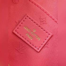Сумка LV Over The Moon, модель M59915, цвет розовый Сумка Over Th