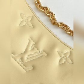 Сумка LV Over The Moon, модель M59823, желтая Сумка Over The Moon