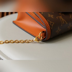 LV DAUPHINE сумка на цепочке, модель M68746 Сумка с цепочкой DA