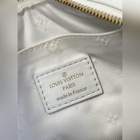 LV  Over The Moon Сумка-луна Сумка под мышку Модель M59959 Белы