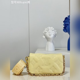 LV Сумка Wallet on Strap, модель M81400, желтая Эта сумка Wallet