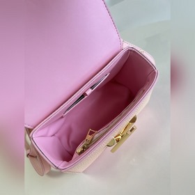 LV Twist маленькая сумка, модель m50332, перламутровый розовый, к