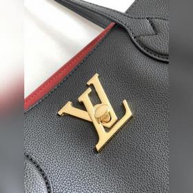 LV LOCKME Сумка-тоут Модель M58927 Черный Сумка Lockme из мелкозе