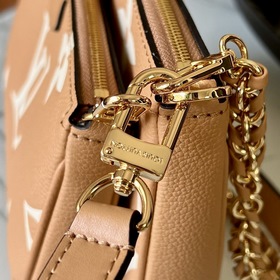 LV  Multi Pochette Accessories Сумка Модель M45777 Коричневый ше