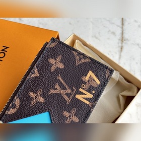 LV Модель M81256 Кожаный кошелек с застежкой-молнией, серия Trunk