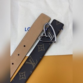 Женский пояс LV с дизайном Initiales Незаменимый аксессуар этого