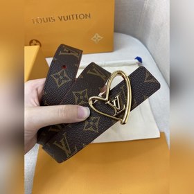 Женский пояс LV с дизайном Initiales Незаменимый аксессуар этого
