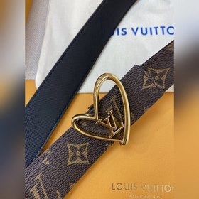 Женский пояс LV с дизайном Initiales Незаменимый аксессуар этого