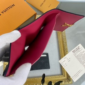 LV Модель M62157 Черный Кожаный кошелек с тремя складками Эта эле