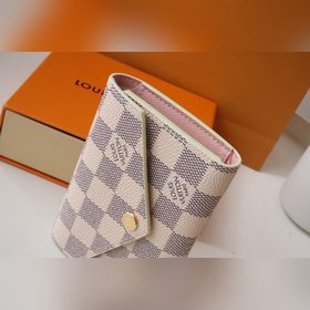 Кошелек LV Victorine, модель M62742 Нежный и функциональный, этот