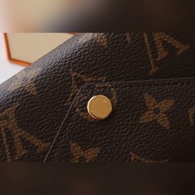 Кошелек LV Victorine, модель M62742 Нежный и функциональный, этот