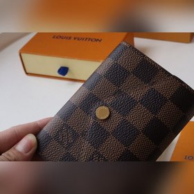 Кошелек LV Victorine, модель M62742 Нежный и функциональный, это