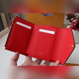 Кошелек LV Victorine, модель M62742 Нежный и функциональный, это