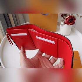 Кошелек LV Victorine, модель M62742 Нежный и функциональный, это