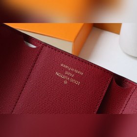 Кошелек LV Victorine, модель M62742 Нежный и функциональный, это