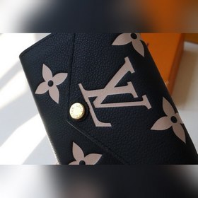 LV VICTORINE Кошелек Модель M80968 Этот кошелек Victorine изгото