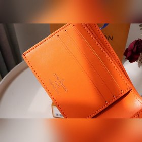 LV Multiple Кошелек Модель M81026 Изготовлен из специально обрабо