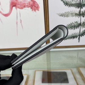 LV Multiple Кошелек Модель M30300  Весенне-летний кошелек Multip