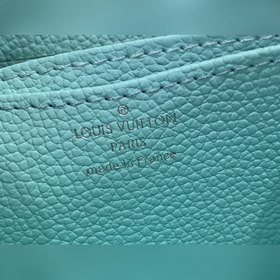 LV Zippy кошелек на молнии зеленый с градиентным тиснением Этот к