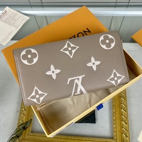 LV Модель M81049 Сумка-конверт цвета абрикос Импортная кожа теле