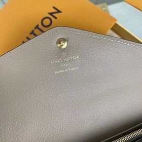 LV Модель M81049 Сумка-конверт цвета абрикос Импортная кожа теле
