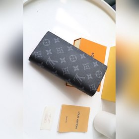 LV BRAZZA Кошелек для денег и визиток Модель M80932 Этот кошелек