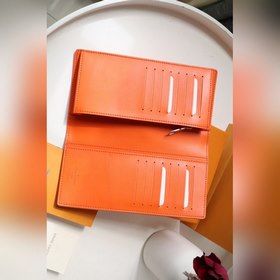 LV Aerogram Brazza Кошелек Модель M81153 Aerogram Brazza Кошелек