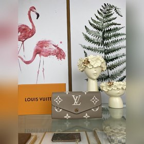 LV Кошелек на молнии, модель M81049, персиковый, кожа Этот кожаны