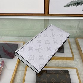 LV Модель M30298 Кошелек Весенняя коллекция Discovery Pochette T