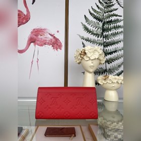 LV Конверт-кошелек Sarah, модель M61182, ярко-красный  Этот бум
