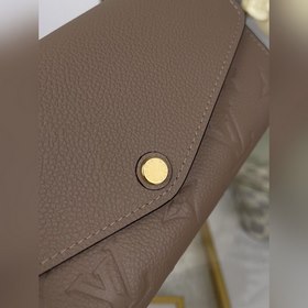 LV Кошелек Sarah в форме конверта, модель M64082, цвет： абрикосов
