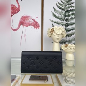 LV Конверт-кошелек Sarah, модель M61182, черный Этот кошелек Sar