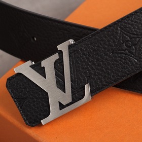 LV Louis Vuitton, изготовлено в Испании, с тисненым логотипом и с