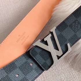 LV Louis Vuitton  Ремень Металлическая пряжка из высококачестве