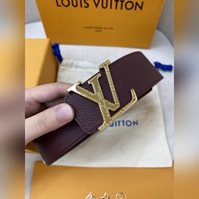 Пояс LOUIS VUITTON Этот пояс изготовлен из итальянской кожи, импо