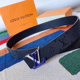 LV Louis Vuitton, изготовлено в Испании, с тисненым логотипом и с