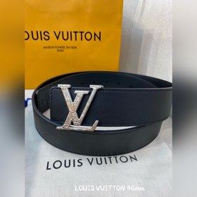 Пояс LOUIS VUITTON Этот пояс изготовлен из итальянской кожи, импо