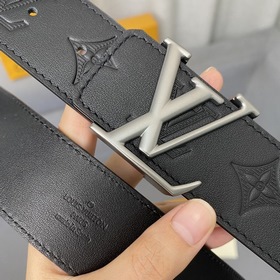 Мужской ремень LOUIS VUITTON, код M0032 Изготовлен из импортной